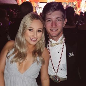 Meet your Posher, Hailey